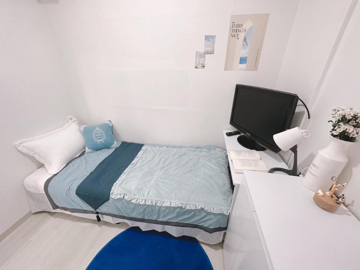 The Bay Cube House Female Only Ξενοδοχείο Guri Εξωτερικό φωτογραφία